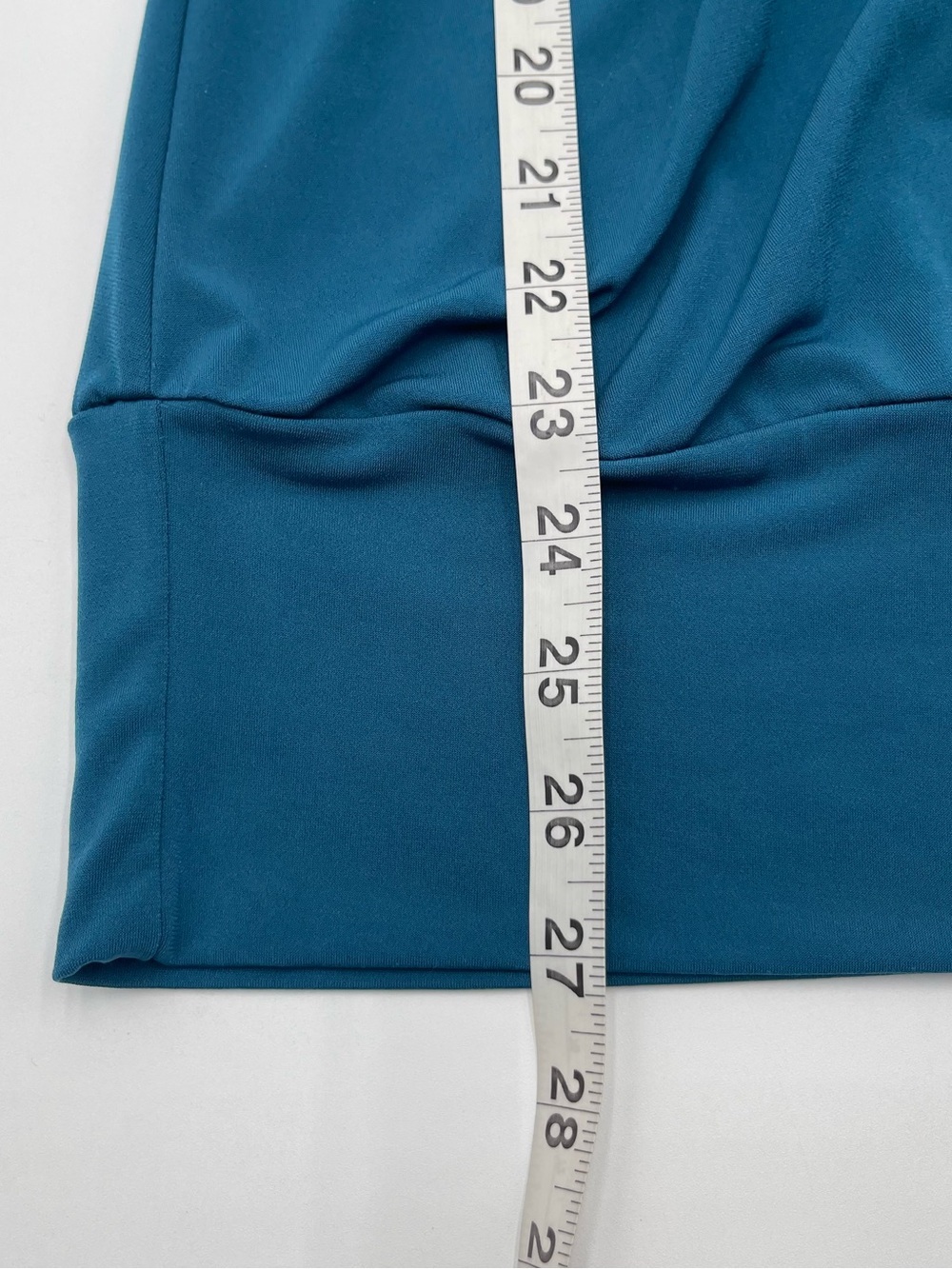 Y2K Studio Y Plunging V-Neck Sleeveless Top Or Dress Medallion Slinky - Picture 12 of 12